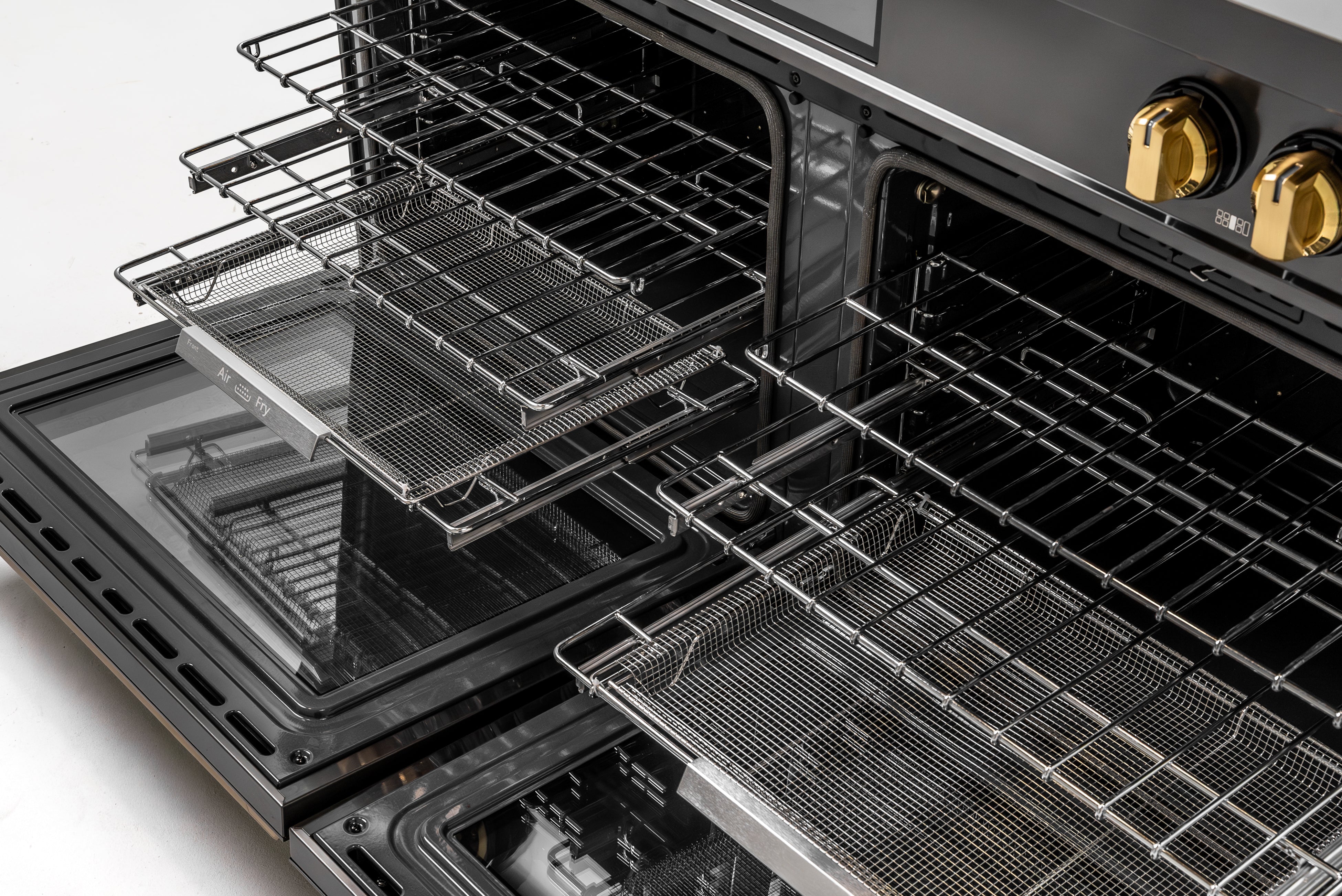 60″ Induction Range with Built-in Professional Griddle – ORION Edition
